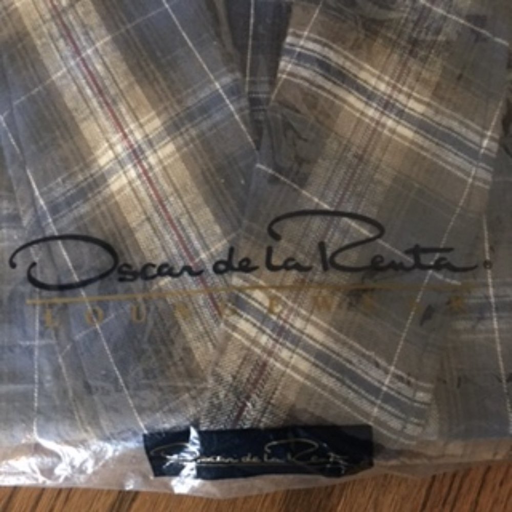 Men's Vintage NEW (In Original Bag) Robe by Oscar de la Renta  Large